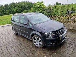Schwarz Gebraucht 2009 VW Touran Cross Van / Kleinbus | 4.000 € (Superpreis)