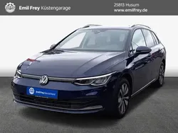 Weiß Gebraucht 2022 VW Golf VIII Style Limousine | 23.995 € (Fairer Preis)