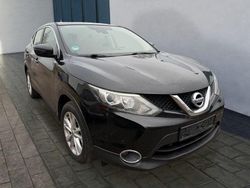Schwarz Gebraucht 2016 Nissan Qashqai Acenta SUV | 11.980 € (Guter Preis)
