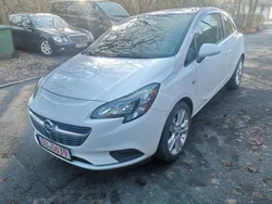 Weiß Gebraucht 2018 Opel Corsa Kleinwagen | 9.500 € (Fairer Preis)