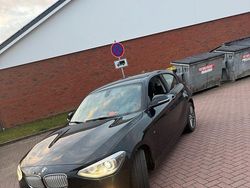 Schwarz Gebraucht 2013 BMW 118 Kleinwagen | 8.000 € (Fairer Preis)
