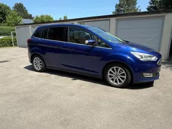 Blau Gebraucht 2017 Ford Grand C-Max Van / Kleinbus | 9.900 € (Superpreis)