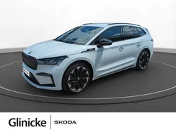 Weiß Gebraucht 2022 Skoda Enyaq iV SportLine SUV | 32.980 € (Fairer Preis)
