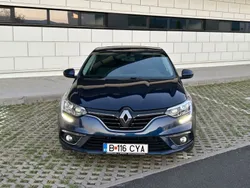 Blau Gebraucht 2019 Renault Mégane IV LIMITED Limousine | 9.600 € (Guter Preis)