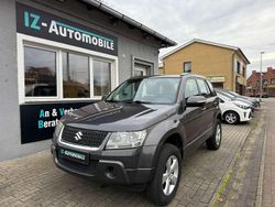 Zma quasar grey met. Gebraucht 2009 Suzuki Grand Vitara Club SUV | 7.990 € (Etwas zu teuer)