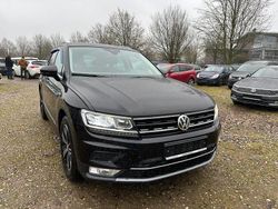 Schwarz Gebraucht 2016 VW Tiguan Highline SUV | 15.999 € (Etwas zu teuer)