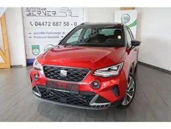 Desire rot (metallic) Gebraucht 2024 Seat Arona FR SUV | 29.143 € (Teuer)