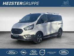 Weiß (frostweiß) Gebraucht 2024 Ford Tourneo Custom Active Van / Kleinbus | 45.890 € (Guter Preis)