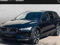 Schwarz Gebraucht 2023 Volvo V60 CC Ultimate Kombi | 43.750 € (Fairer Preis)