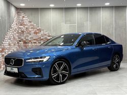 Bursting blue Gebraucht 2019 Volvo S60 R-Design Limousine | 27.990 € (Etwas zu teuer)