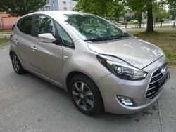 Weiß Gebraucht 2017 Hyundai ix20 Trend Van / Kleinbus | 4.699 € (Superpreis)
