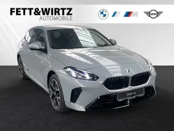 Brooklyn grau metallic Neu 2025 BMW 120 M Sport Kleinwagen | 36.890 € (Guter Preis)