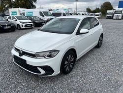 Weiß Gebraucht 2024 VW Polo Move Limousine | 17.880 € (Guter Preis)