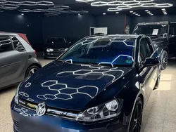 Blau Gebraucht 2015 VW Golf VII Trendline Limousine | 9.000 € (Guter Preis)