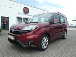 Rot Gebraucht 2021 Fiat Doblò Van / Kleinbus | 14.990 € (Fairer Preis)