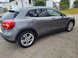 Grau Gebraucht 2015 Mercedes GLA180 Urban SUV | 16.350 € (Fairer Preis)