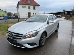 Silber Gebraucht 2013 Mercedes A180 Limousine | 10.490 € (Guter Preis)
