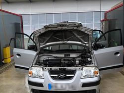 Grau Gebraucht 2005 Hyundai Atos Prime Kleinwagen | 1.600 € (Fairer Preis)