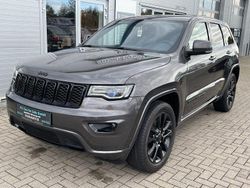 Grau Gebraucht 2021 Jeep Grand Cherokee SUV | 29.900 €