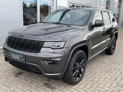 Grau Gebraucht 2021 Jeep Grand Cherokee SUV | 32.900 €