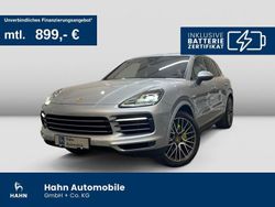 Dolomitsilber metallic Gebraucht 2021 Porsche Cayenne SUV | 65.995 €