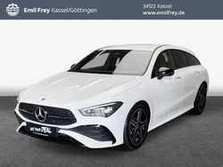 Weiß Gebraucht 2025 Mercedes CLA180 Shooting Brake Advanced Kombi | 39.650 €