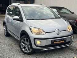 Silber Gebraucht 2014 VW cross up! Kleinwagen | 6.890 € (Fairer Preis)