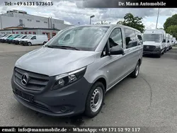 Brillantsilber metallic Gebraucht 2019 Mercedes Vito Van / Kleinbus | 31.297 € (Teuer)