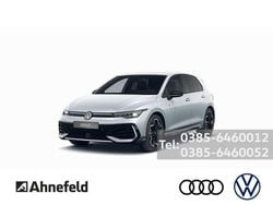 Oyster silver Gebraucht 2025 VW Golf VIII R-line Limousine | 45.390 €