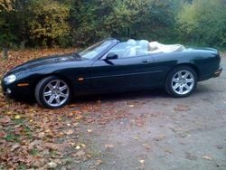 Grün Gebraucht 2001 Jaguar XKR Cabrio | 29.500 €