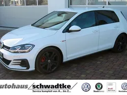 Pure white Gebraucht 2018 VW Golf VII GTI Limousine | 21.890 € (Etwas zu teuer)