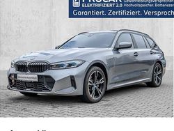 Grau Gebraucht 2023 BMW 330e Shadowline Kombi | 39.990 € (Fairer Preis)