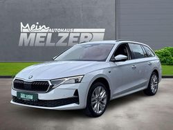 Moonweiß Neu 2025 Skoda Octavia Tour Kombi | 42.480 € (Teuer)