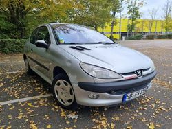 Silber Gebraucht 2002 Peugeot 206 Limousine | 680 € (Guter Preis)