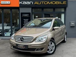 Beige Gebraucht 2008 Mercedes B200 Van / Kleinbus | 6.999 € (Fairer Preis)