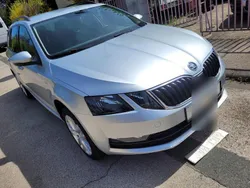 Grau Gebraucht 2018 Skoda Octavia Style Kombi | 10.490 € (Guter Preis)