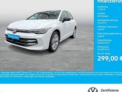 Pure white Gebraucht 2025 VW Golf Goal Limousine | 33.577 €