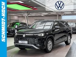 Grenadillschwarz (schwarz) Neu 2026 VW Tayron Elegance SUV | 60.070 € (Teuer)
