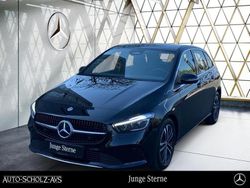 Kosmosschwarz metallic Gebraucht 2024 Mercedes B180 Progressive Van / Kleinbus | 29.949 € (Superpreis)