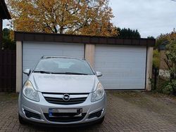 Silber Gebraucht 2010 Opel Corsa Kleinwagen | 2.700 € (Guter Preis)