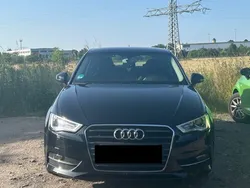 Schwarz Gebraucht 2013 Audi A3 Ambiente Limousine | 13.500 € (Fairer Preis)