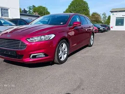 Rubyrot (metallic) Gebraucht 2017 Ford Mondeo Titanium Kombi | 12.990 € (Guter Preis)