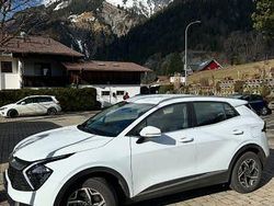 Weiß Gebraucht 2023 Kia Sportage Spirit SUV | 22.500 € (Fairer Preis)