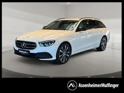 Weiß Gebraucht 2022 Mercedes E300 Avantgarde Limousine | 36.755 € (Fairer Preis)