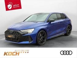 Sepangblau, perleffekt Gebraucht 2025 Audi RS3 Sportback Ambiente Kleinwagen | 65.390 €