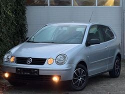 Silber Gebraucht 2003 VW Polo Highline Kleinwagen | 2.500 € (Fairer Preis)