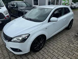 Weiß Gebraucht 2012 Kia ProCeed Edition 7 Kleinwagen | 3.999 € (Superpreis)
