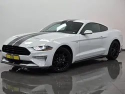 Weiß Gebraucht 2021 Ford Mustang Premium Coupé | 32.500 € (Fairer Preis)