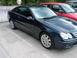 Blau Gebraucht 2009 Mercedes CLK220 Coupé | 6.370 €