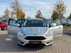 Grau Gebraucht 2018 Ford Focus Kombi | 9.999 € (Superpreis)